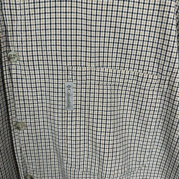 Columbia Mens size Large Short Sleeve Button Down Shirt Striped Checkered xm7120 - Picture 7 of 9